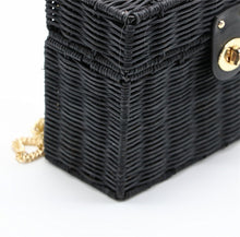 Load image into Gallery viewer, Square Box Straw Handbag