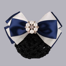 Load image into Gallery viewer, Bow Pearl Tie