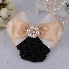 Load image into Gallery viewer, Bow Pearl Tie