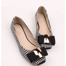 Load image into Gallery viewer, Plaid Cloth Shoes