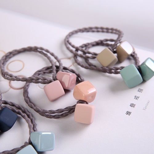 Woman Square Hair Ties