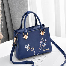 Load image into Gallery viewer, Leather Hand Bag
