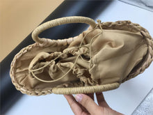 Load image into Gallery viewer, Women&#39;s Straw Hand Bag