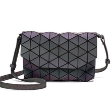 Load image into Gallery viewer, Luminous Evening Bag